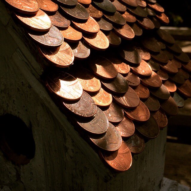 _pennything's tweet photo. @ThoughtDiy heres my #pennyclock and #birdhouse ... Also do penny floors an tables an lots more 😀👍 add us ... https://t.co/wIVwA6ndsp