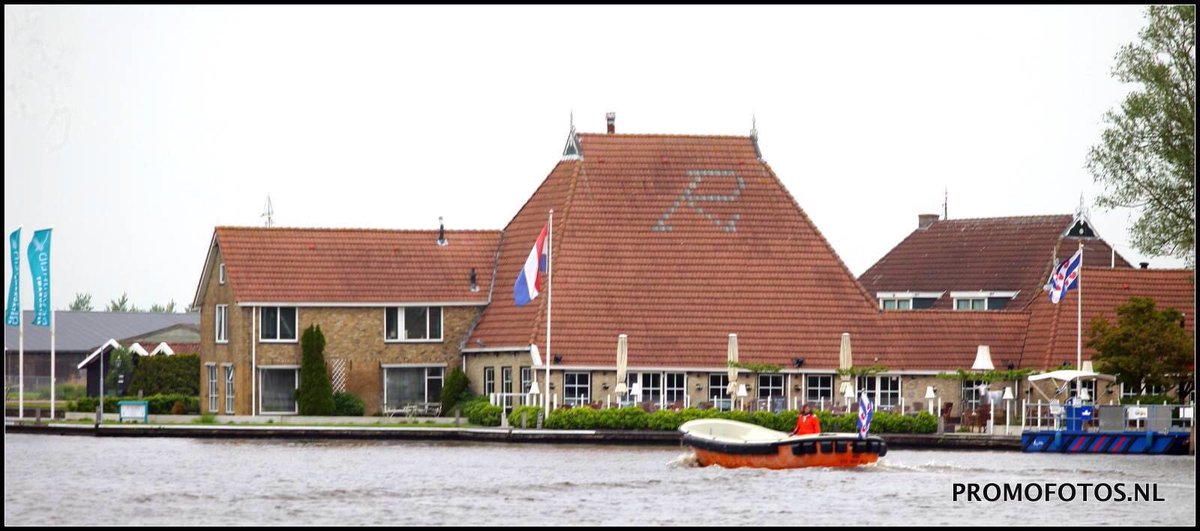 Promotie voor sloepvaart vanuit de Vrijheid Grou. Informeer naar de mogelijkheden