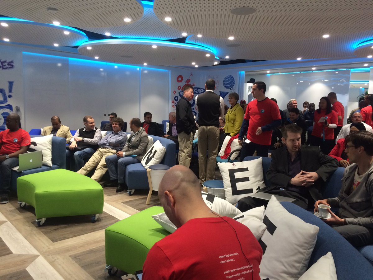 CTOsGotGame's tweet image. Welcome to #CodeFest2016 at #Equinox. Let the coding begin!