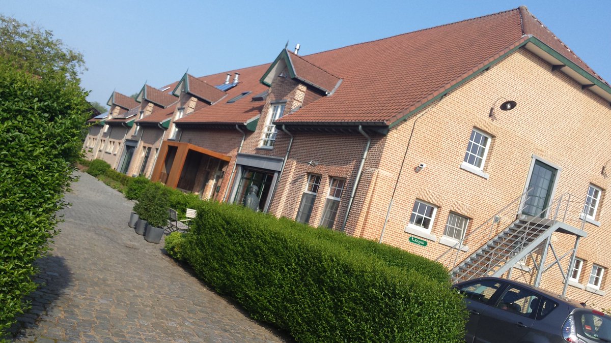 vanDoorenK's tweet photo. Inspiring setting to present a business case #boskapelhoeve #HITASC for our #talents @Adecco_Belgium ! Yes you can! https://t.co/0Z6lPZMGdE
