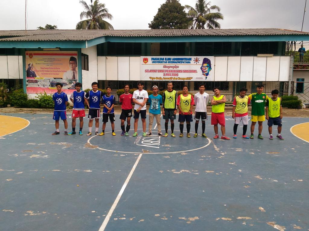 Kick off semifinal stage 1: Informatika(2) VS Mesin(1)
#fairplay #norasis