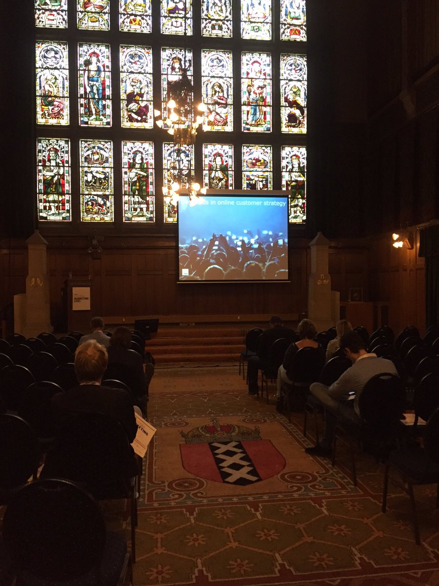 Vandaag op #DML16? Leer over online customer services om 10.00 op stage 4! <a href="/TNSNIPO/">Johanna Holt</a>