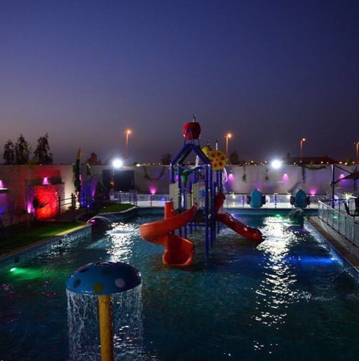 دلع نفسك واستمتع بإجازة الصيف 🏄🏼
في #منتجع_الاميره  
#جاكوزي
#ساونا
#العاب_مائيه
#مسبح 
#مسطحات_خضراء
#جلسات_خارجيه