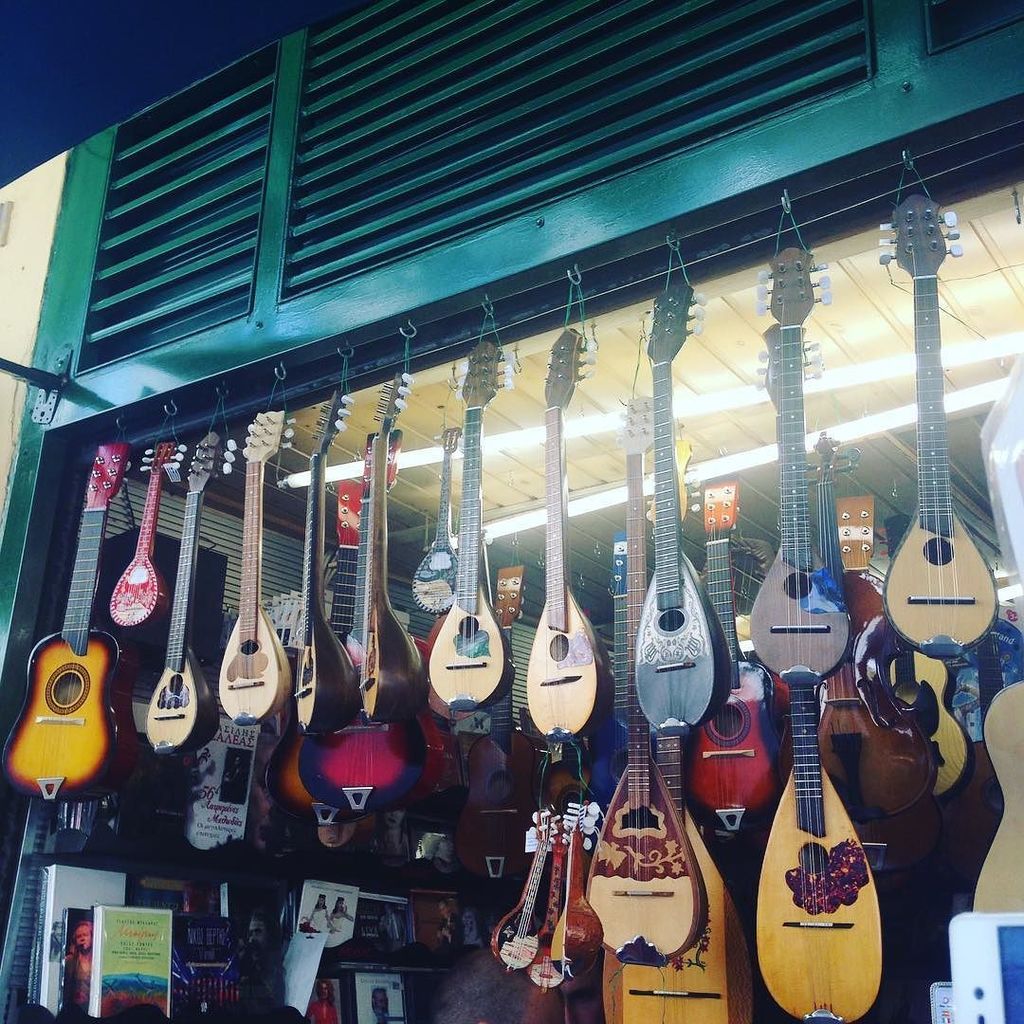 malpasmusic's tweet photo. Athenian plink-fest. Whole lotta options for album 2. #Greece #Athens #malpasalbum2 https://t.co/5XU2K9HOIc
