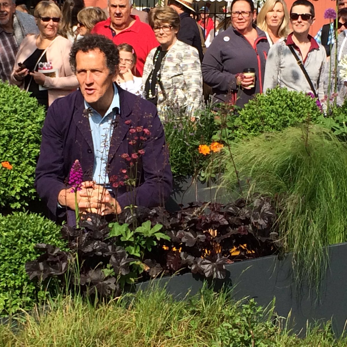 BestallCo's tweet photo. Monty filming for tonight's programme from our garden https://t.co/w50HegumxG