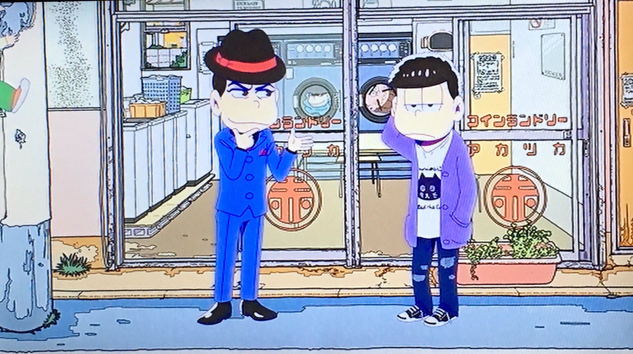 Kimi Auf Twitter おそ松さんdvd5特典 ショートフィルム 雑談 楽しいな 234の芸術的作品と違って会話だし 画面の端々の芸が細かいw カラ松と一松 実は仲良しだね おそ松さん