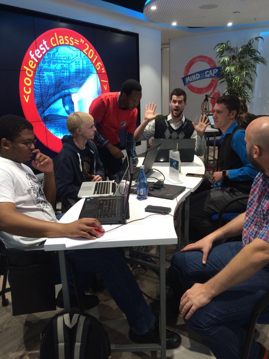 CTOsGotGame's tweet image. #CodeFest2016 coding is underway. Good luck to all the team&apos;s.
