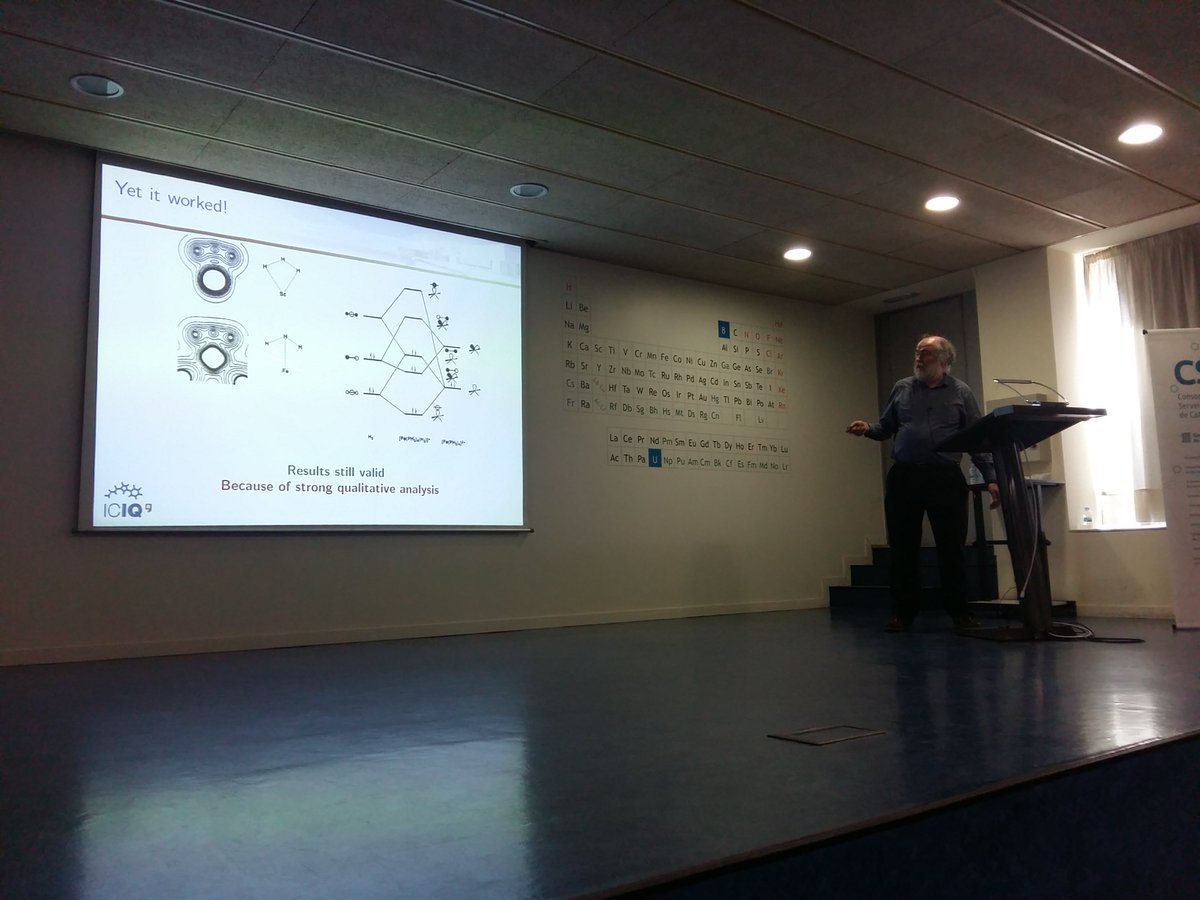 miquelduran's tweet image. A #jocs16 hi parla el nostre exdoctorand  (amb el Dr Bertran) Feliu Maseras. Admiració per la seva trajectòria.