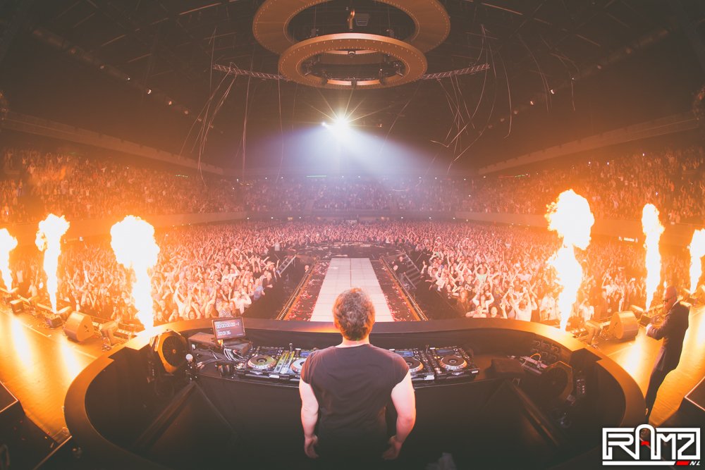 wegogrand's tweet photo. Let's get this party started!! #WeGoGRAND https://t.co/8XwfPU1HwU