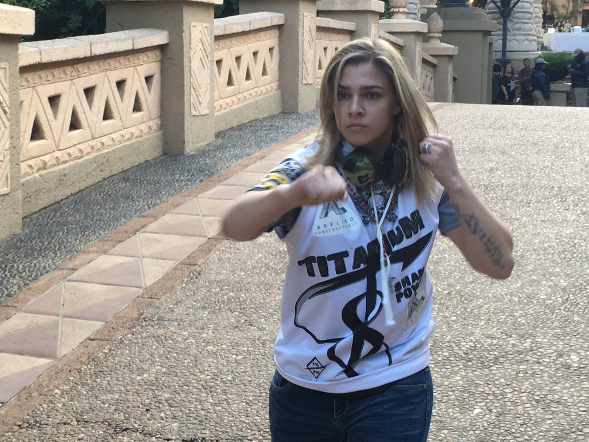 RuckusMMA's tweet image. @power_shana is looking forward to her fight at #EFC50 #GreatForm #KnockOutPower