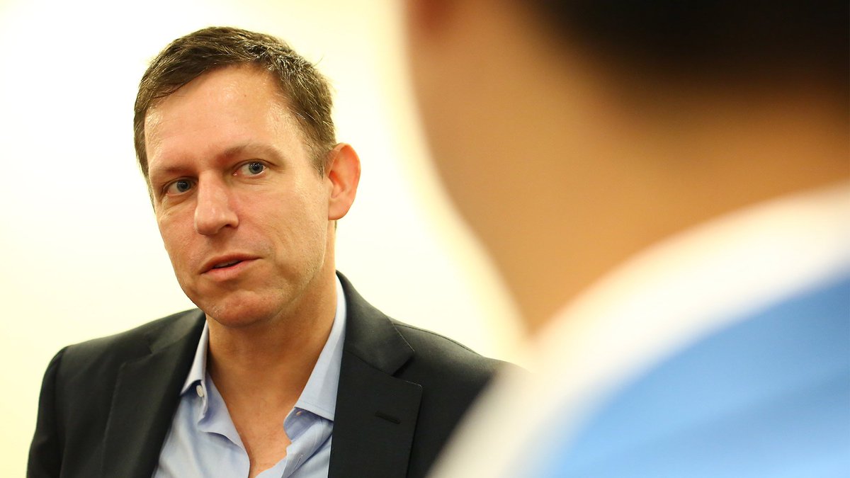 realtordotcom's tweet image. Billionaire Peter Thiel is selling his $9.25M SF home rltor.cm/4ovpx