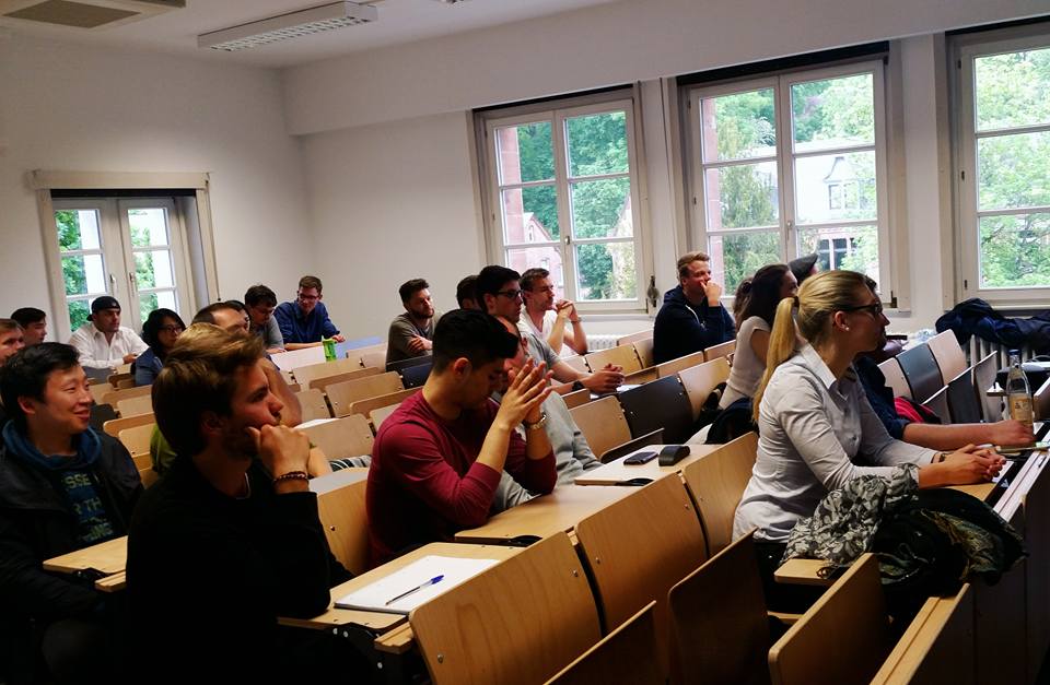 PhlinkeV's tweet photo. Interessanter Vortrag von @shiftphones im Rahmen der Vortragsreihe "Experience Social Entrepreneurship". Vielen Dank https://t.co/3lH2aFMSSj