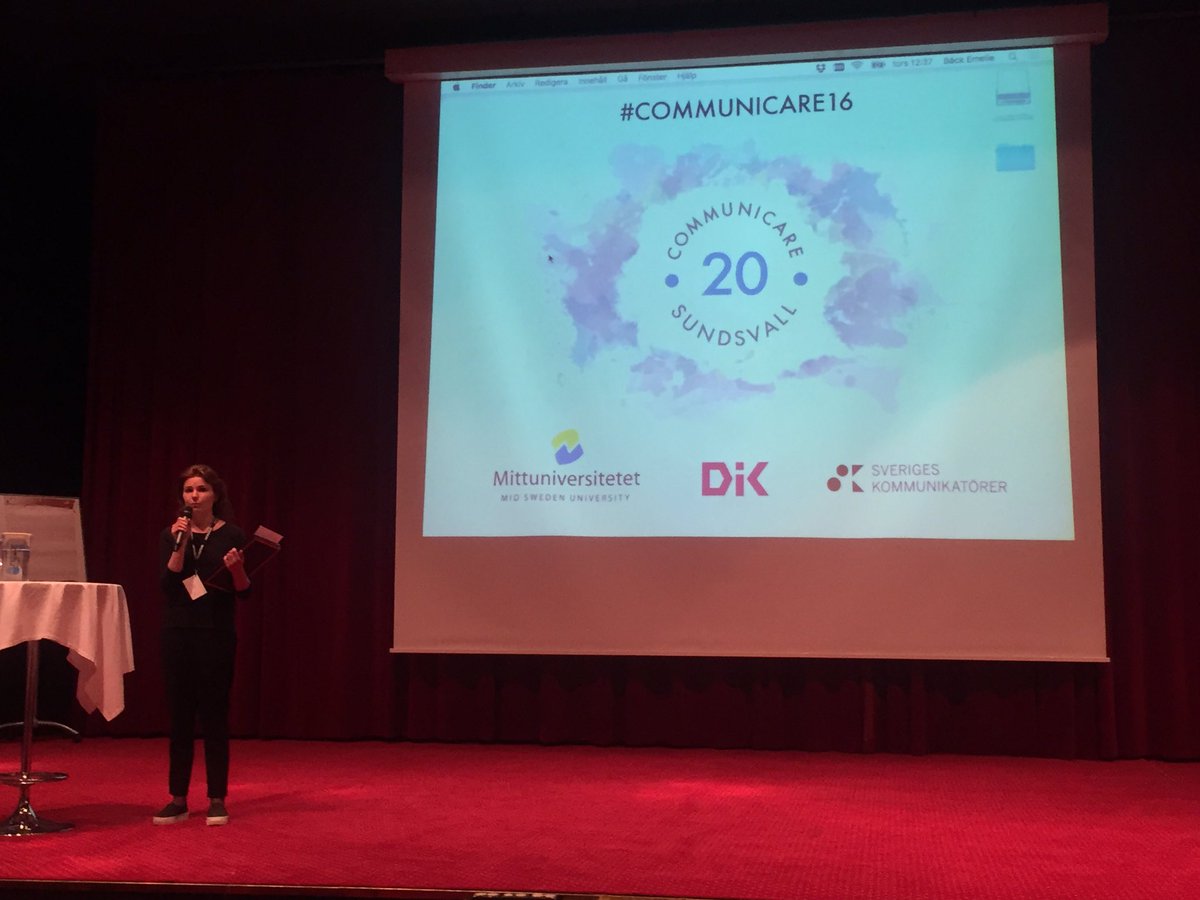 cjlinde's tweet photo. Årets C/D-uppsats ska nu utses av @facketDIK! De inleder med att berömma alla @Mittuni mkv-studenter! #communicare16 https://t.co/aFOlOtTs2C