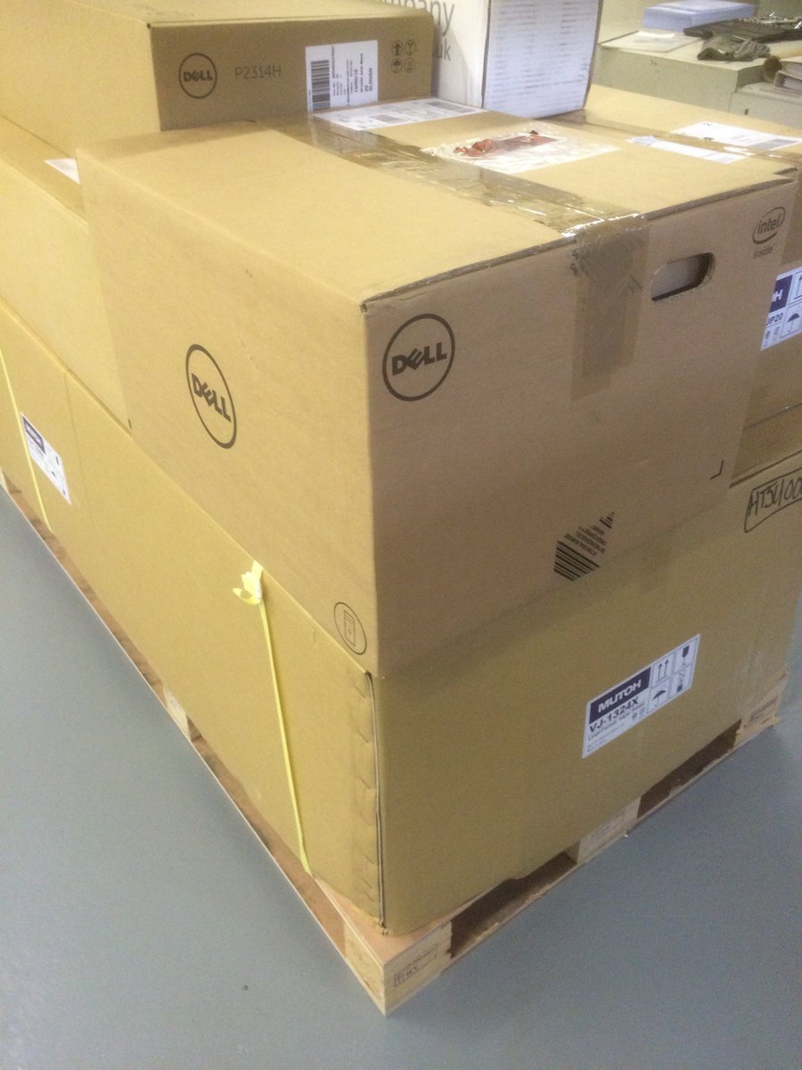 MackayInglis's tweet photo. How about a wee hint? #print #Glasgow #Familybusiness #scotand https://t.co/QCU3NUdeqg