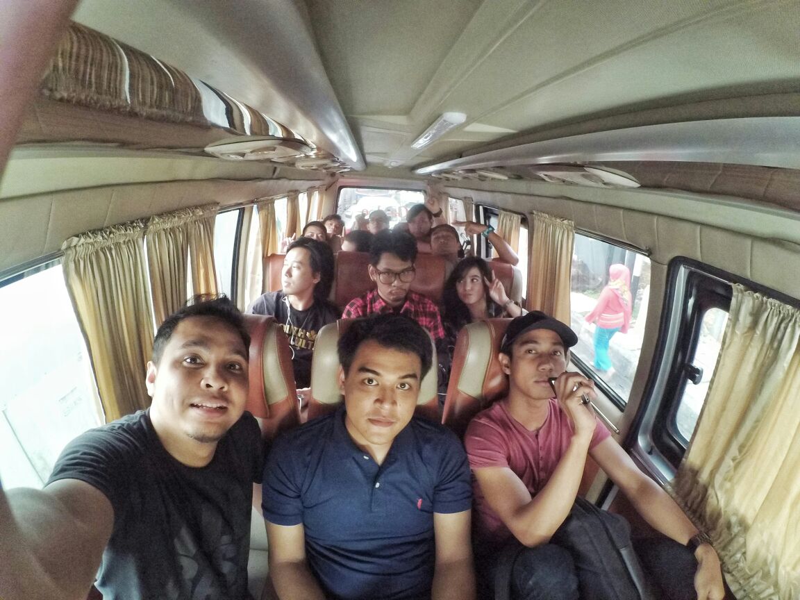 Goes to Stadion Maulana Yusuf,serang-banten..wohoo!!!!! #BANTENINDIECLOTHING see yaaaa...