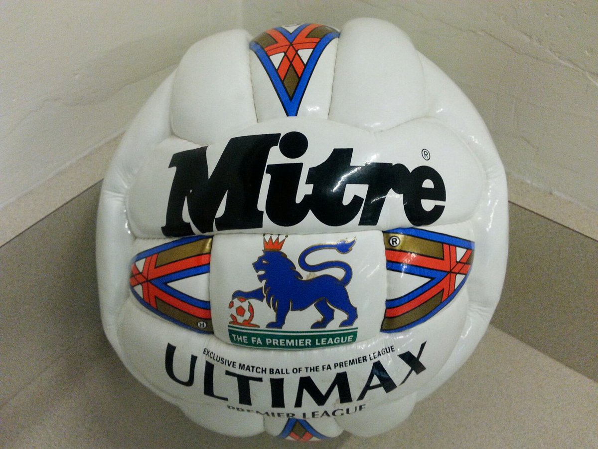 90sfootball's tweet photo. Retweet if you remember playing football with a Mitre Ultimax as a kid... https://t.co/os6iAAE00l