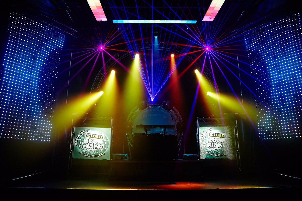 discostarnight's tweet photo. Esta noche Macrodisco Euro Star Night en casita.. En Zaratán!! No os lo perdais a partir de las 00:30 h!! 🎵👏🏽👏🏽🎶 https://t.co/Q2jZEFOSvD