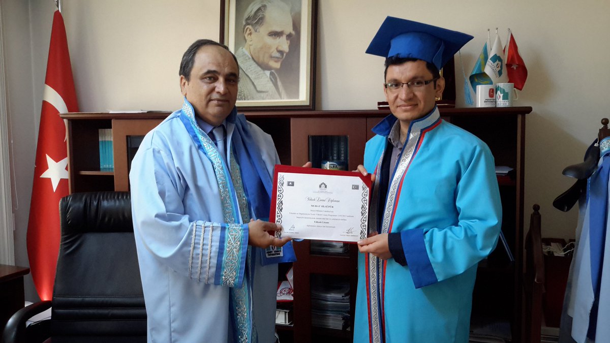 AhmetYeseviUni's tweet photo. TÜRTEP Yönetim ve Organizasyon Yüksek Lisans mezunu diplomasını aldı
https://t.co/JddD8Z4I1Z
@musayildiz67 https://t.co/tXXYeXFR4U