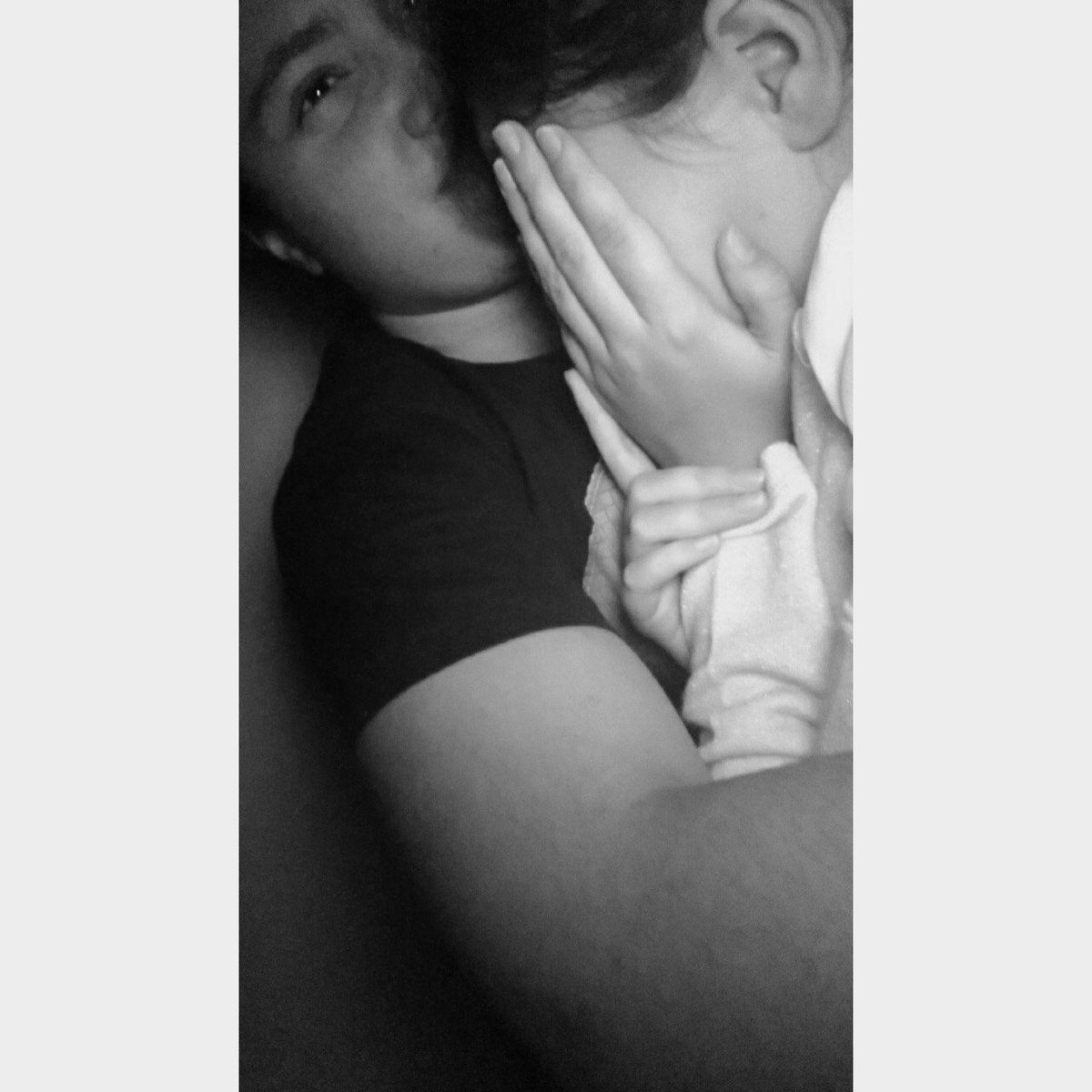 _barbaracitou's tweet photo. Se eu não puder fazer você ser a pessoa mais feliz, eu chego mais perto disso possível.. @_NaahCapel 🎶❤ https://t.co/uxGuUZhSg7
