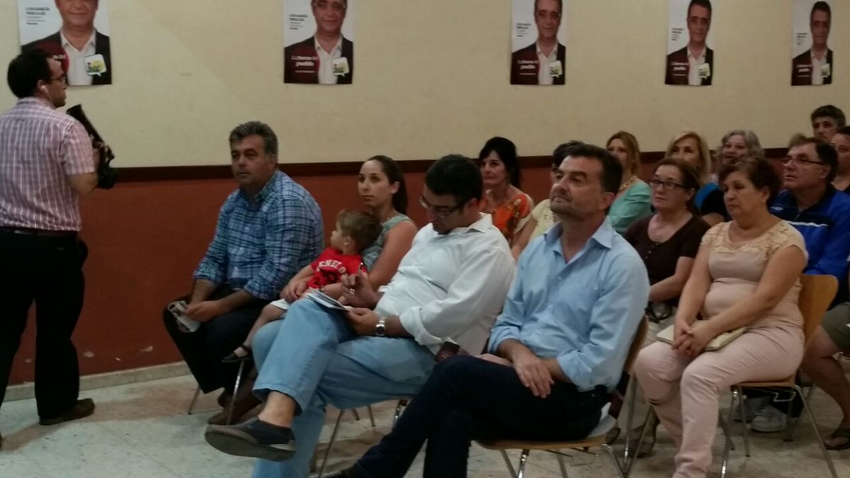 Luis García Perulles tweet media