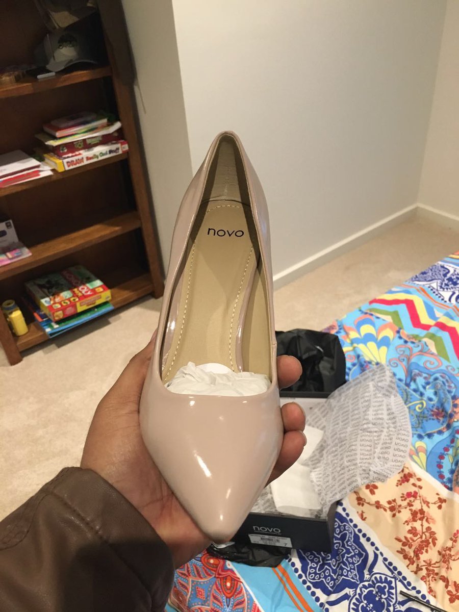 novo tan heels