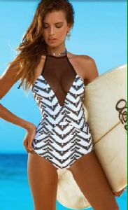 alist_styles's tweet photo. Summer time joy. #bikini #PicOfTheWeek #picoftheday #summer #hot #swimwear #beach https://t.co/4S6LVFZamj
