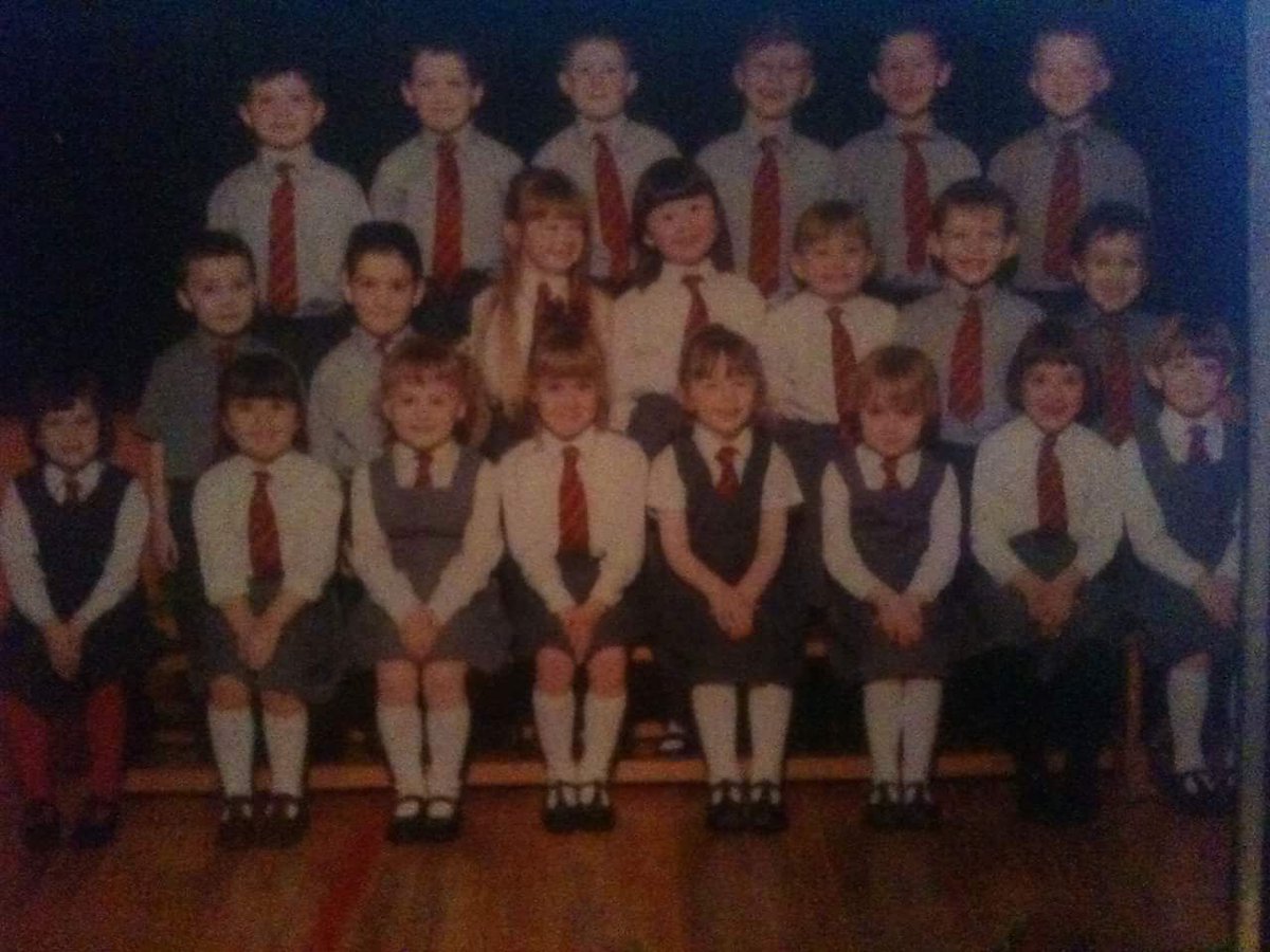 ArdAcadBio's tweet photo. Mrs Young's Primary 2 photo. #lovedschool @ArdAcademy #EmergencyLessons https://t.co/XgPoZCxaE1