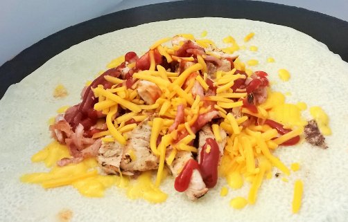 CrepierPapin's tweet photo. Grilled chicken &amp; bacon smothered in cheese &amp; BBQ sauce inside a  #glutenfree galette #Hull: https://t.co/SSxQO3FLMy https://t.co/4WOm7VKbCo