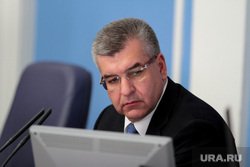 msk_new's tweet image. Один депутат заработал больше, чем все его коллеги вместе. В думе Перми #Москва #moskow #msk goo.gl/2yJWii