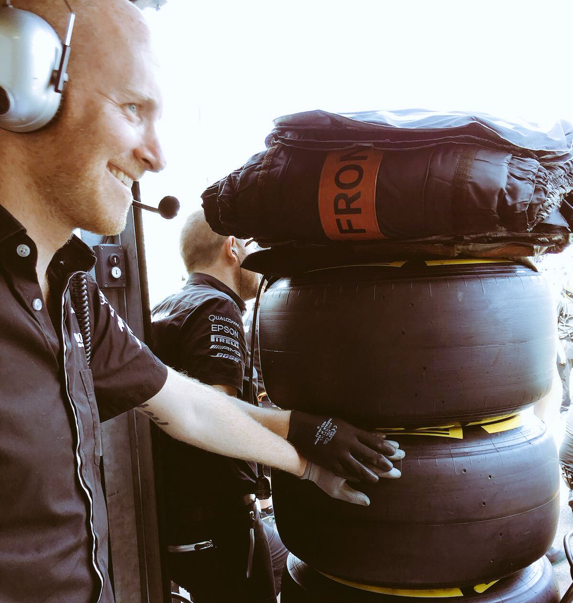 MercedesAMGF1's tweet photo. Meanwhile... 

You can always rely on your mates to give you a hand when you're tyred ;)

#Bromance #F1 #MonacoGP https://t.co/KDULLPhAIJ