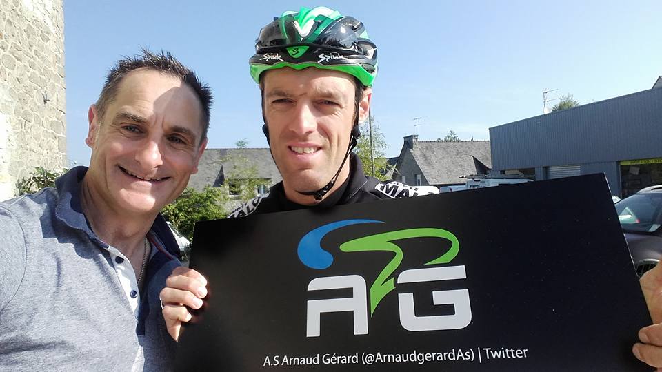 Et enfin Gilles le nouveau Président de l'AS avec Arnaud et toujours le beau logo !