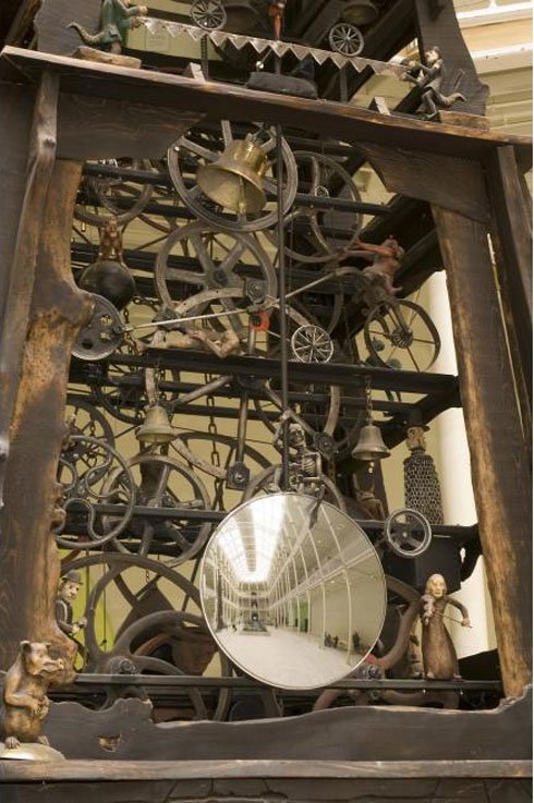 NtlMuseumsScot's tweet photo. The Millennium Clock must be a #MusFavObject with the crowds that gather round each day https://t.co/41r8AYqOkz https://t.co/VStuzR0nWU