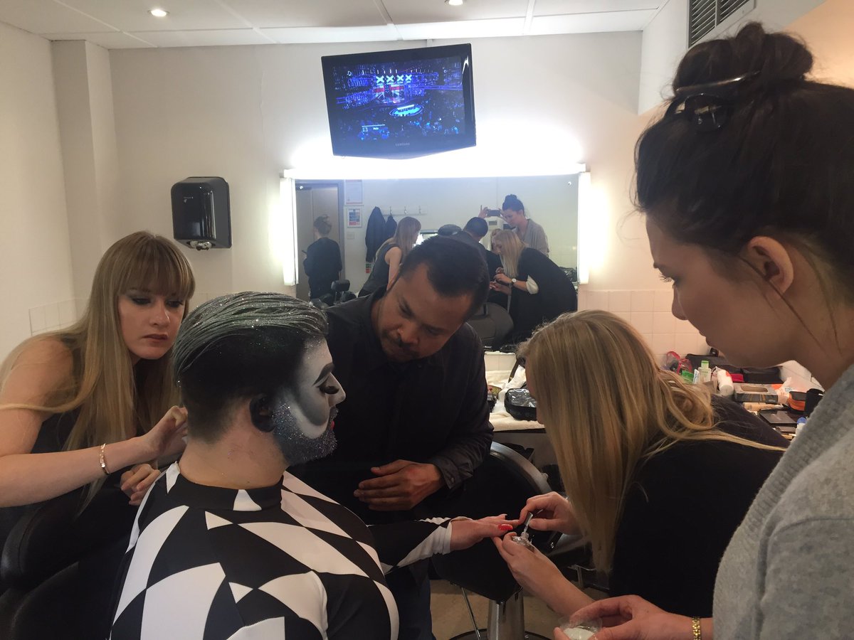 jackietyson's tweet photo. Not much going on in makeup....last nights fun @adammakeup @ElizabethRitaMU @HannahLonergan @HolleighGallon #BGT https://t.co/JtGcw5HFbm