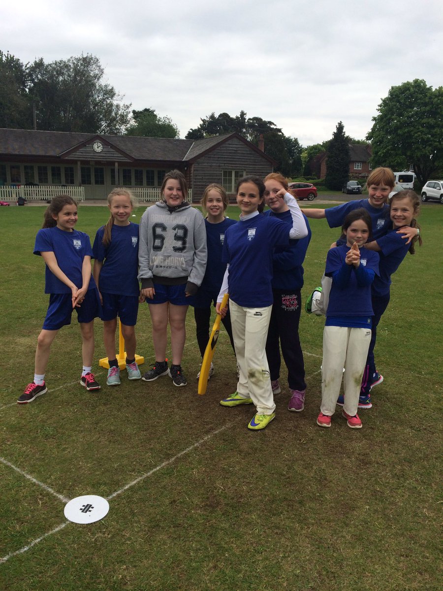 CricketShrops's tweet photo. Wow - Alice Reade from Claverley Primary just smashed 48 from 12 balls in a Kwik Cricket game! #powerhitting https://t.co/GSgVNjlnrC