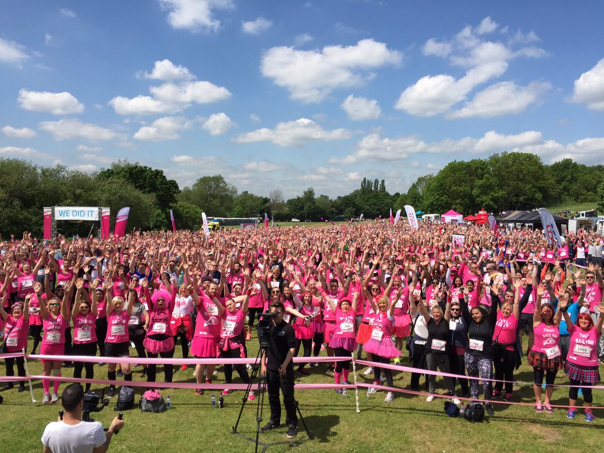 Looking stunning @tesco - such a good atmosphere down at Stanborough park <a href="/CR_UK/">Cancer Research UK</a> <a href="/raceforlife/">Race for Life</a> #15YearsOneFight