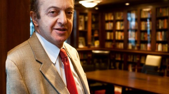 ECRparty's tweet photo. What are the #moralobligations of #Islamiccommerce? Prof Ibrahim Warde at Antalya 2016 https://t.co/d45tWbY6Au https://t.co/jSkRvYfV9e