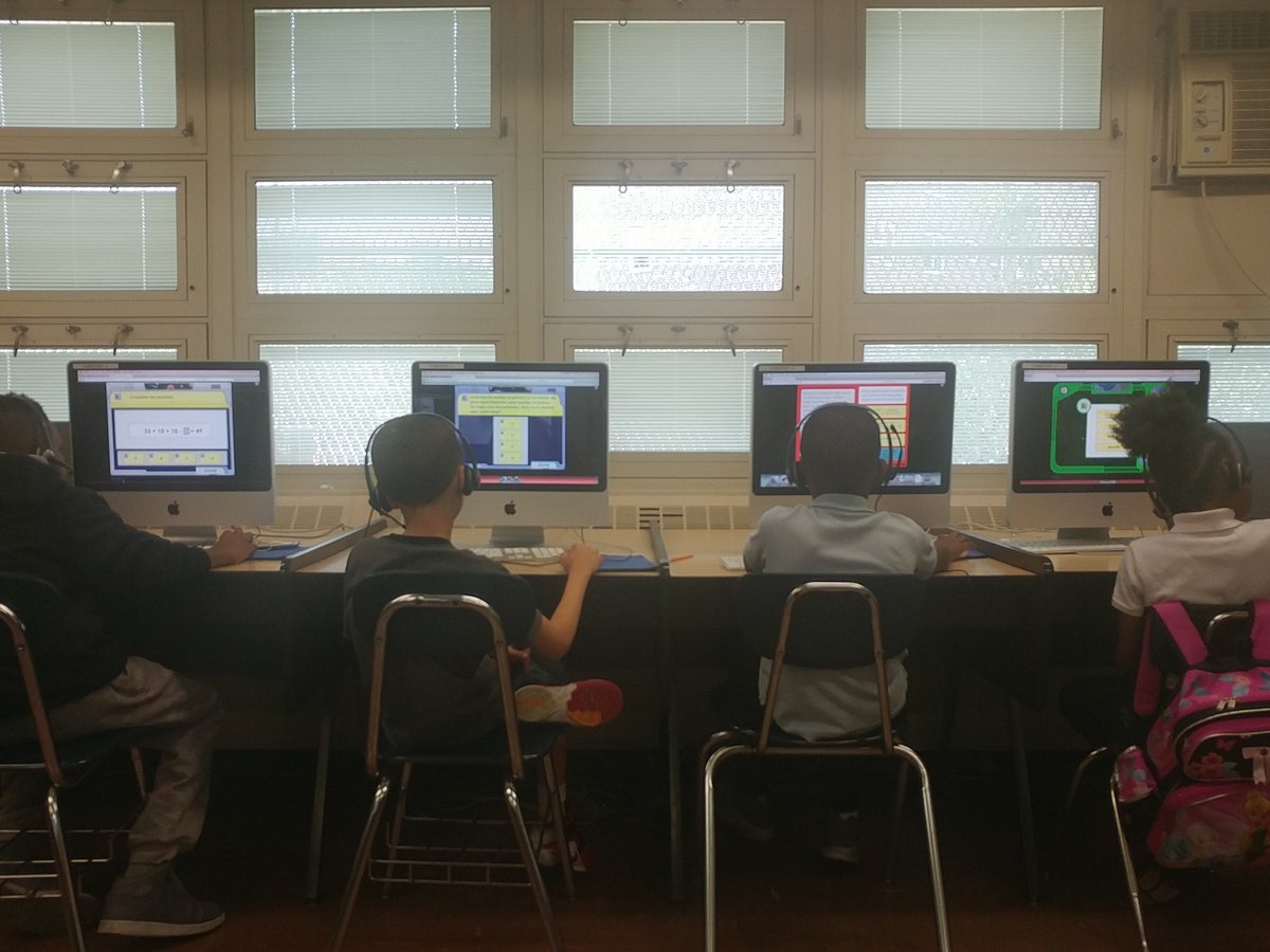 mrs_hardt's tweet photo. #ps1xhhp I ready testing in the computer lab #ps1x3rd https://t.co/LZ9VTNBoT3