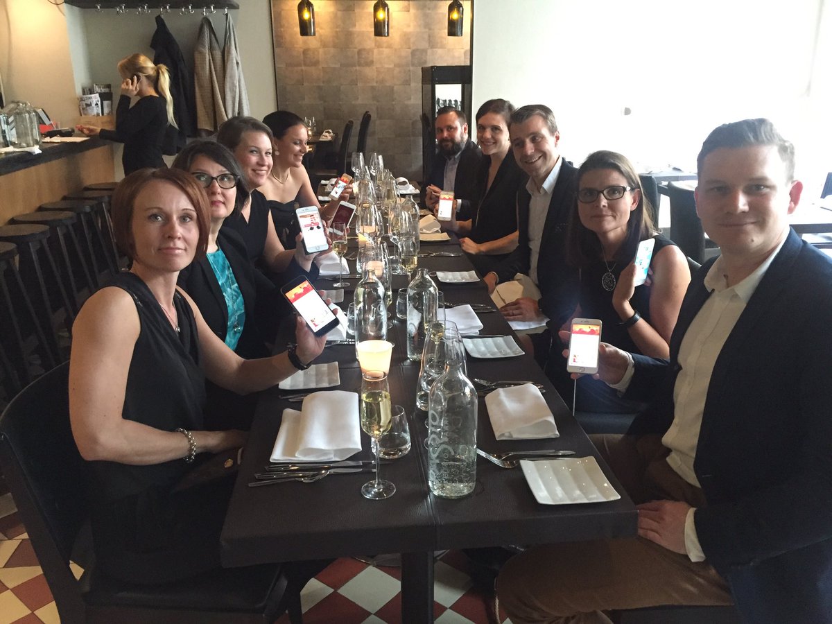 #diacorplus tiimi valmistautuu gaalaan. Peukut pystyyn! #bluearrowawards #Diacor #HIQ