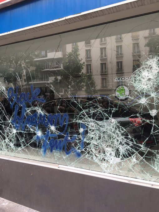 Voir l'image sur Twitter Voir l'image sur Twitter