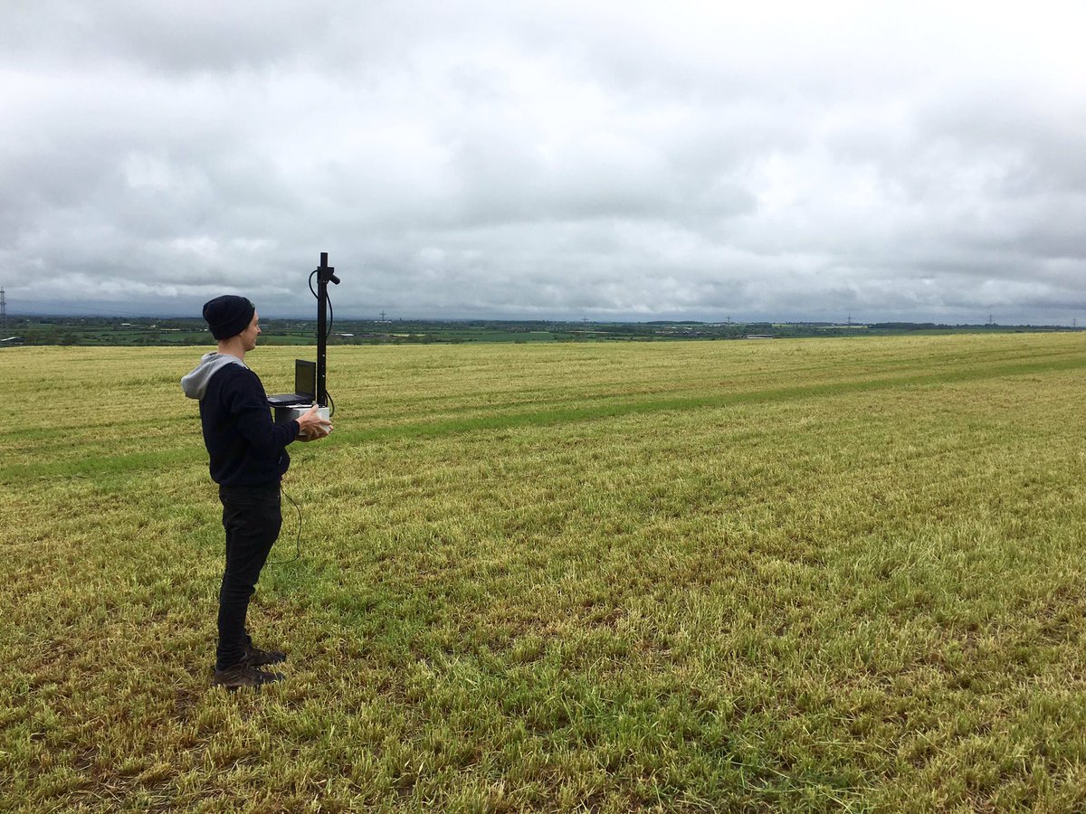 PrecisionDec's tweet image. Busy morning today for Craig scanning grassland for an @ADASGroup trial with a field spectrometer #grasstrial