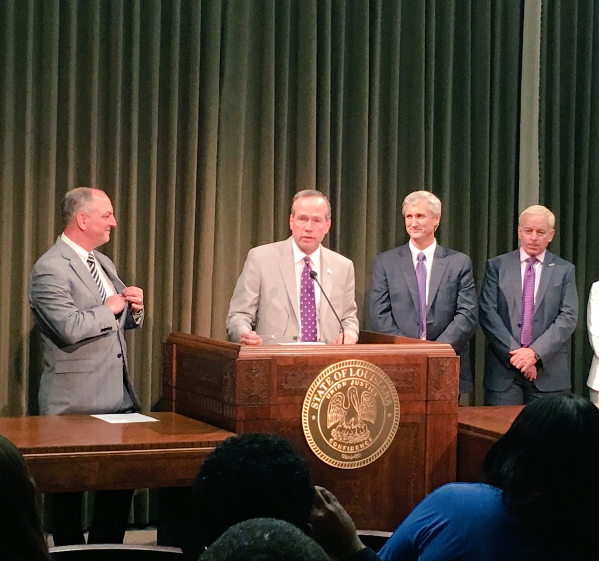lovemydox's tweet image. "We're going to hold a place for you at LSU." @lsuprez #TransferPromise @golctcs @lsu
