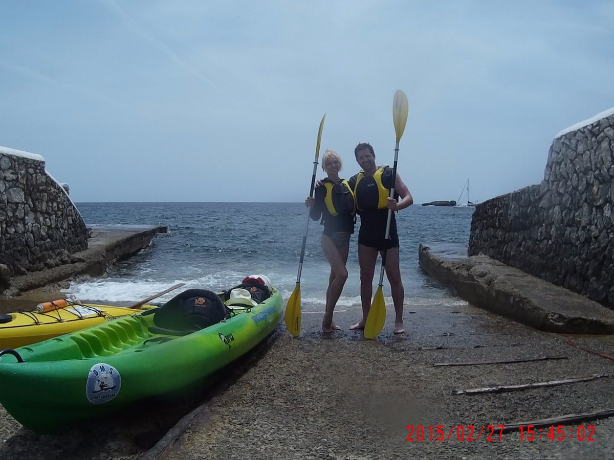 SportsKayak's tweet photo. Fantástica excursión en kayak la de hoy. Cala Torret - Binisafúller. Gracias Iñaki y Anastasia por vuestra visita! https://t.co/TJrFnIWNfu