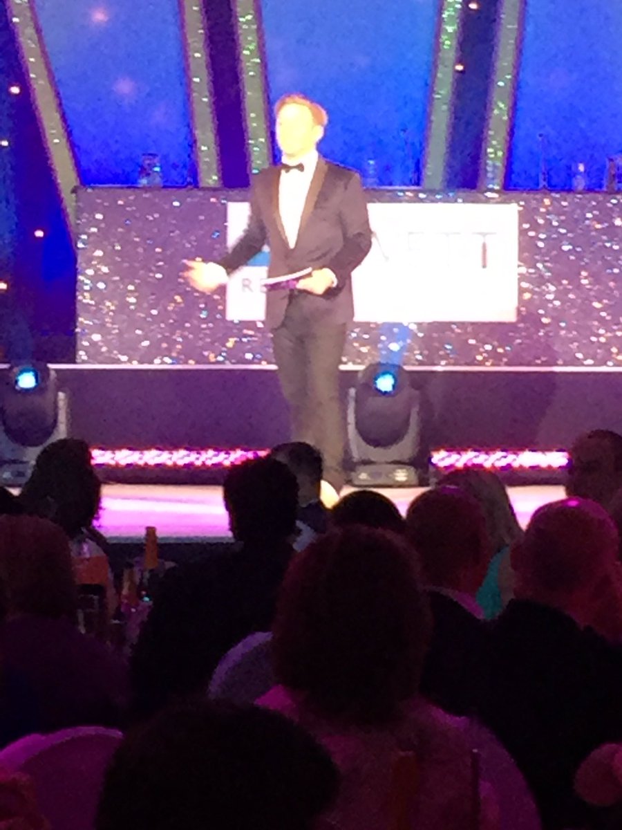 KatieStylesuk's tweet photo. @FMHursty @Strictlyworcs #looking #good #strictlyworcester #dapper https://t.co/SUCn3CZQX2