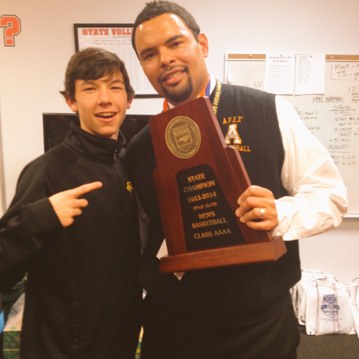 PC_CoachB's tweet image. 4 years with My #MadMax &amp;amp; now he heads to William Peace @claudeshields please take care of My Boy!🏌⛳️
#ProudCoach 🏀