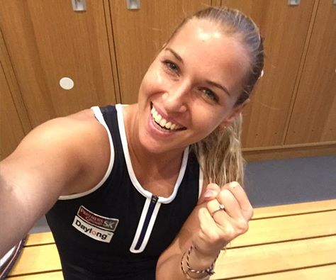 DOMINIKA CIBULKOVA - Página 5 CjZ51_0WgAAdj1f