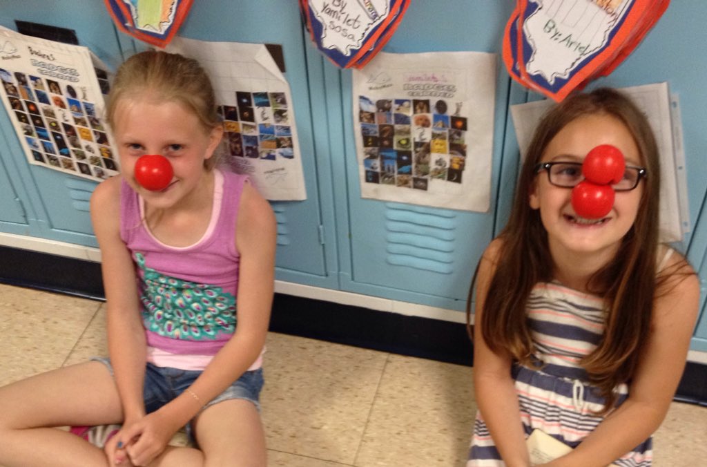 Melton5G's tweet photo. Fourth grade cares about kids too! #RedNoseDay #WeAre44 #Madsion44 https://t.co/Y5rBVY7YYL