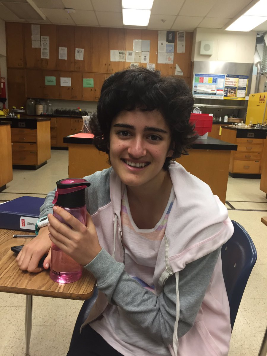 therunningjulia's tweet photo. #growingoutthefro #needacut #fit4lyfe https://t.co/muSq3UpzFZ