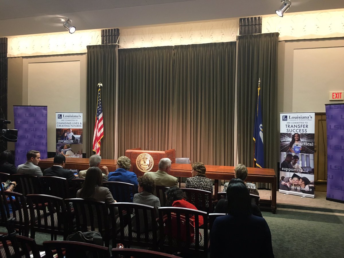 lovemydox's tweet image. Getting ready for the #transferpromise press conference and signing. @golctcs @lsu