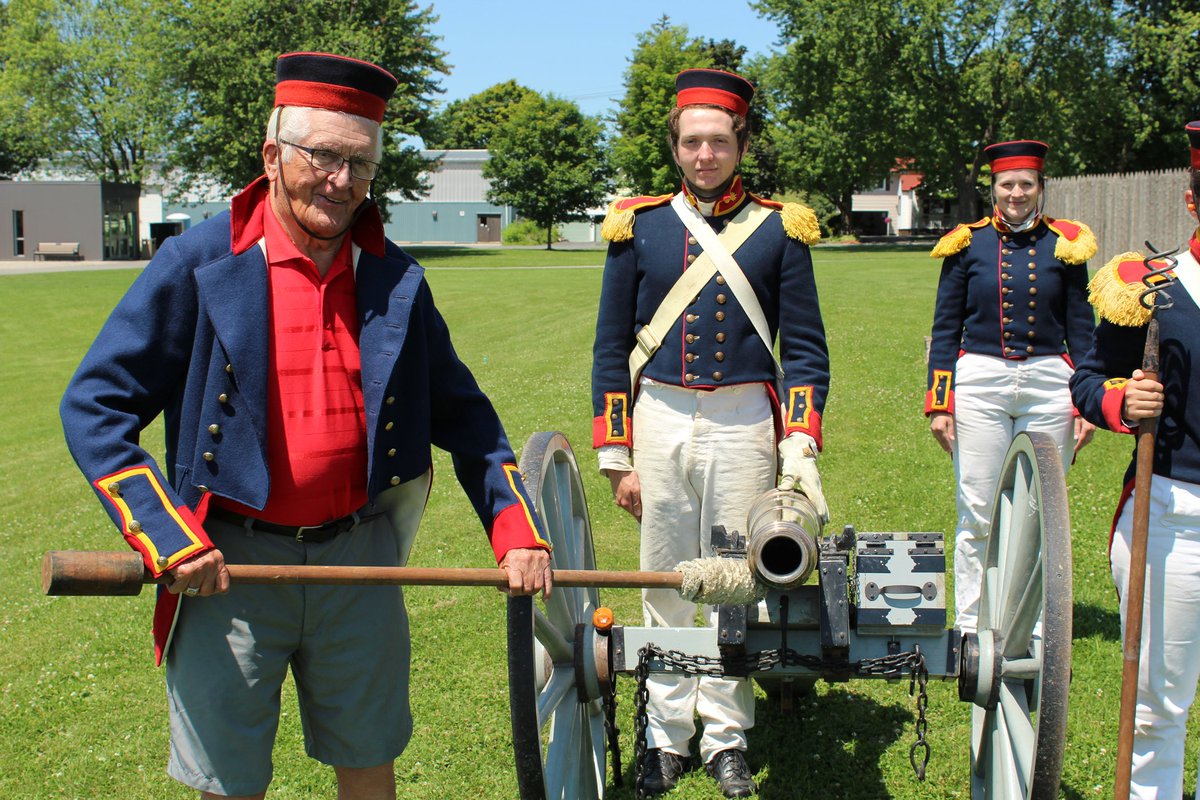 ParksCanada's tweet photo. Enlist in the Royal Artillery at Fort Wellington in #Prescott this summer and #FireACannon! https://t.co/oWLiwVTlDT https://t.co/2FqZ8J8I1F