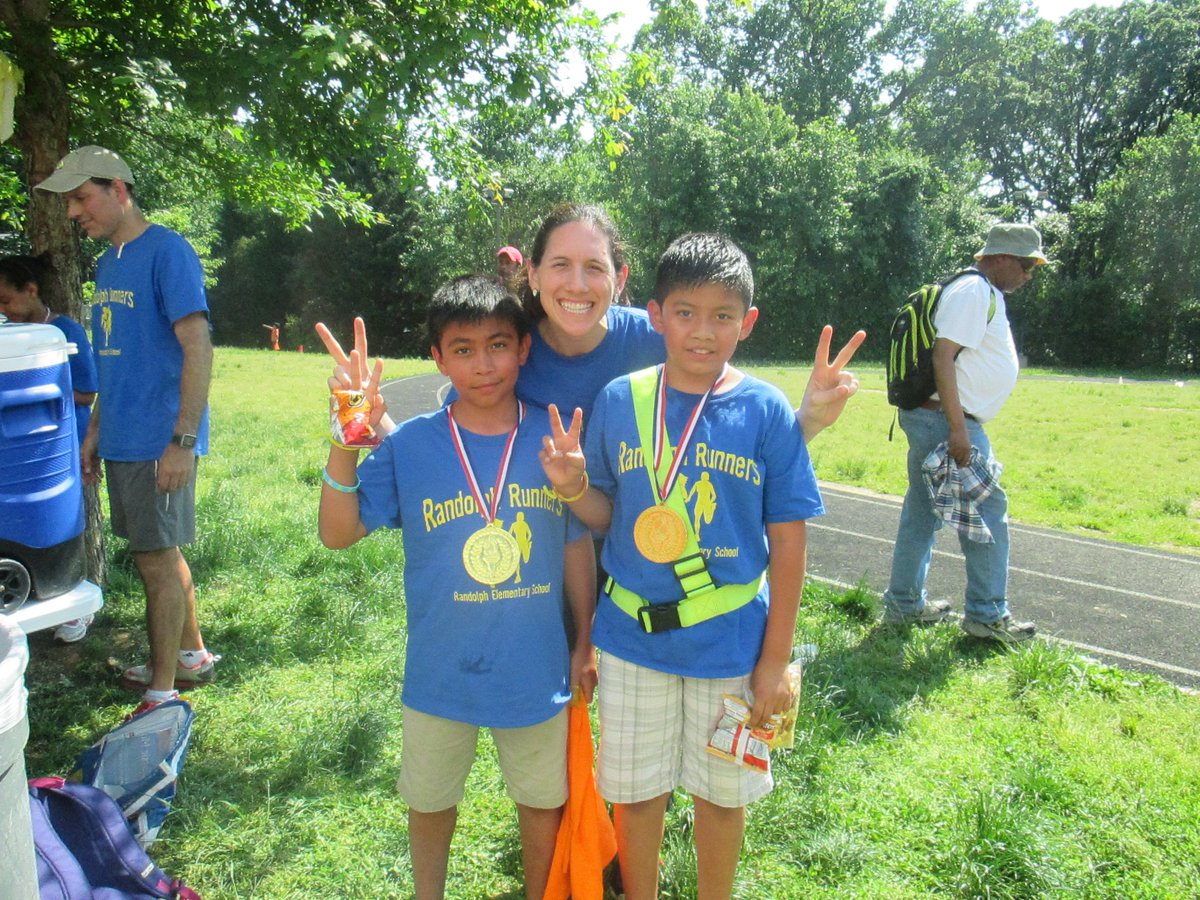 RandolphStars's tweet photo. Catch them if you can! Despite the heat, Randolph Runners show some speed! #RanIBStars @APSWholeChild #APSHealthy https://t.co/0ZQrkjj3z8